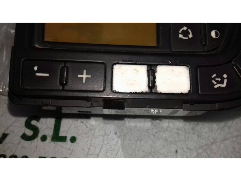 Recambio de mando climatizador para citroen c4 picasso exclusive referencia OEM IAM 9650868977 A83007700 LADO IZQUIERDO