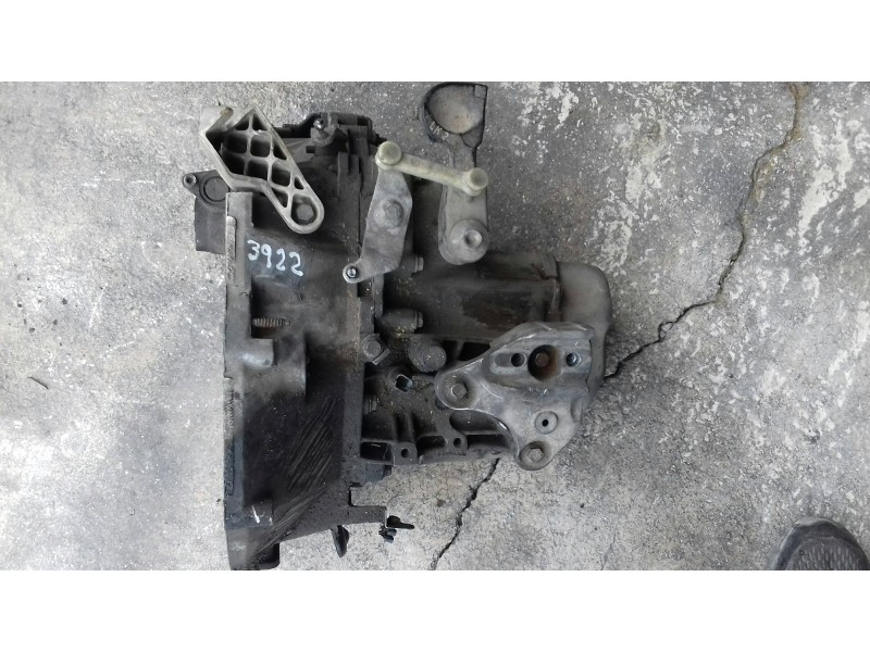 Recambio de caja cambios para peugeot 207 sw confort referencia OEM IAM 20CQ74  5 VELOCIDADES