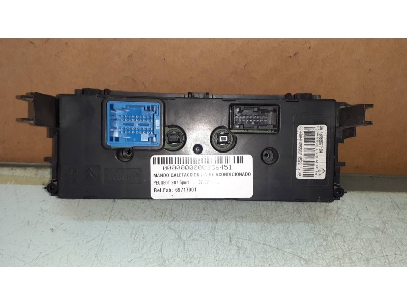 Recambio de mando calefaccion / aire acondicionado para peugeot 207 sport referencia OEM IAM 69717001  VALEO