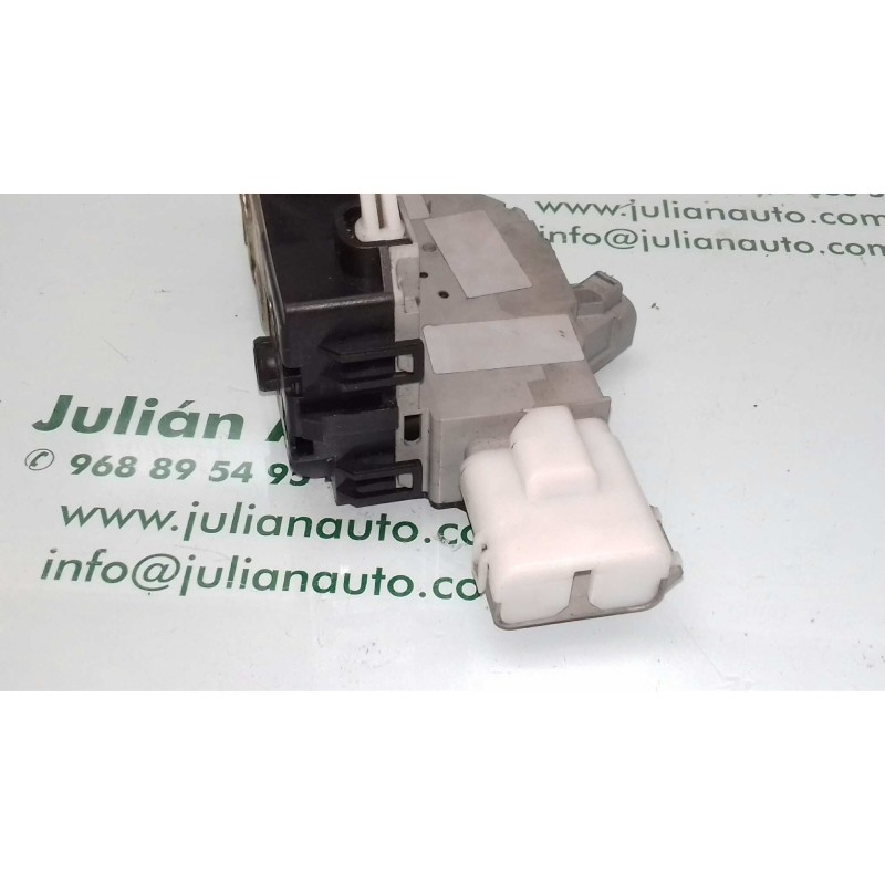 Recambio de cerradura puerta trasera derecha para peugeot 407 st confort pack referencia OEM IAM  GRIS 6 PINES