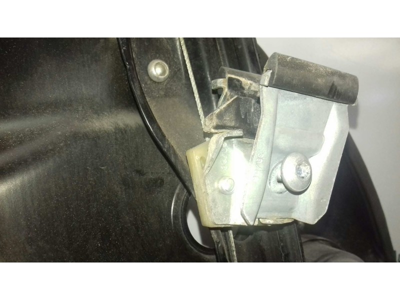 Recambio de elevalunas delantero derecho para volkswagen passat berlina (3c2) advance referencia OEM IAM 3C1837756G 981220108 EL