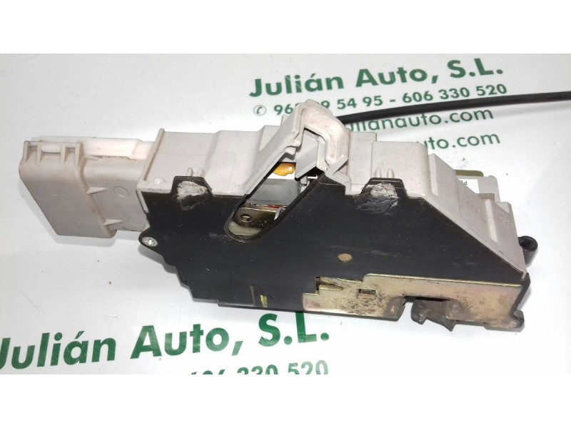 Recambio de cerradura puerta delantera derecha para peugeot 407 st confort pack referencia OEM IAM  GRIS 6 PINES