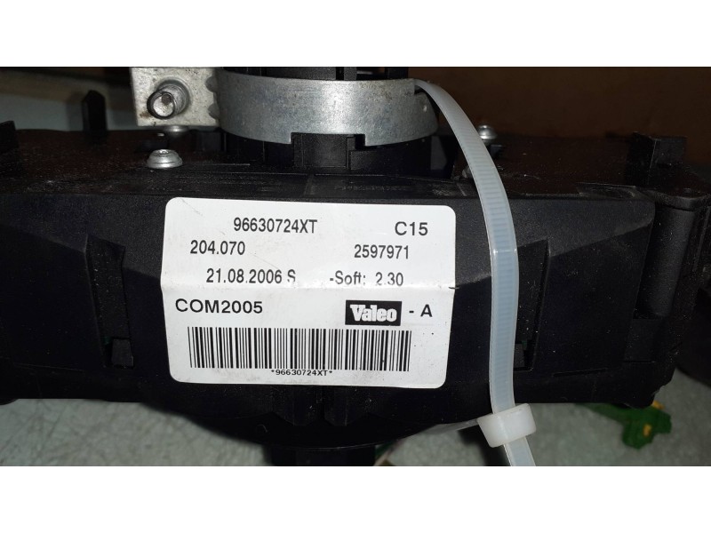 Recambio de mando luces para peugeot 207 sport referencia OEM IAM 96630724XT VALEO COM2005