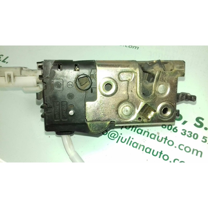 Recambio de cerradura puerta delantera derecha para peugeot 407 st confort pack referencia OEM IAM  GRIS 6 PINES