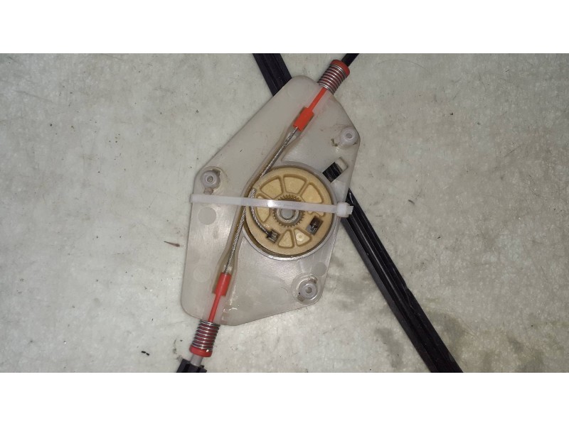 Recambio de elevalunas delantero derecho para citroen c4 picasso exclusive referencia OEM IAM 9682493680  ELECTRICO