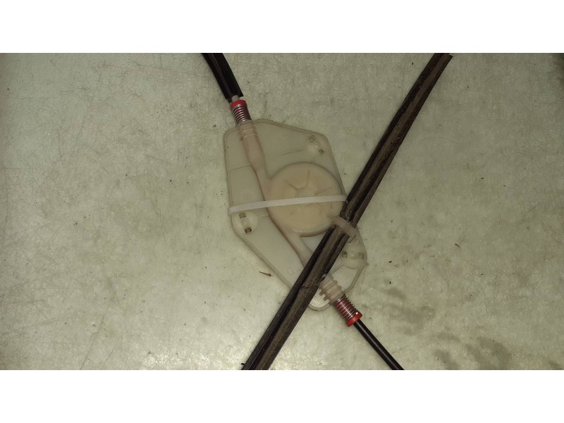 Recambio de elevalunas delantero derecho para citroen c4 picasso exclusive referencia OEM IAM 9682493680  ELECTRICO
