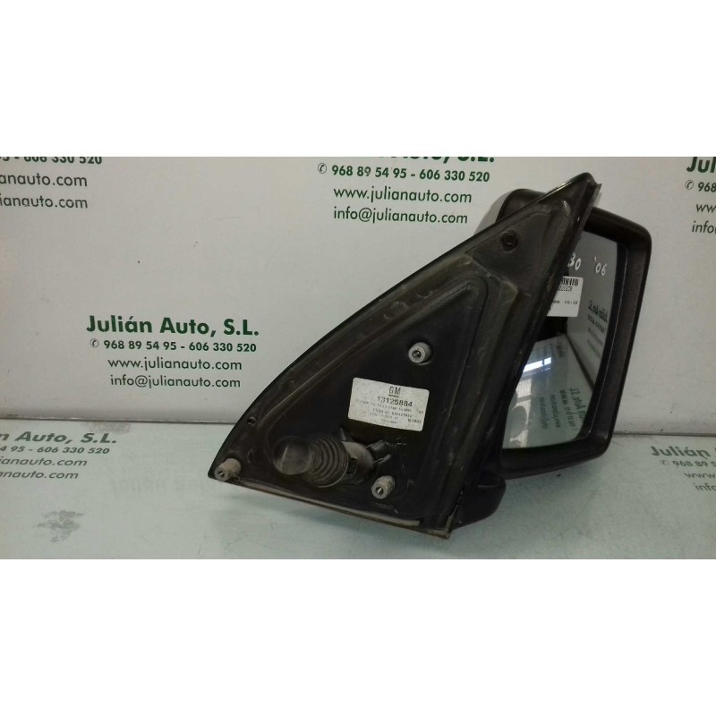 Recambio de retrovisor derecho para opel combo (corsa c) familiar referencia OEM IAM 13125884  MANUAL
