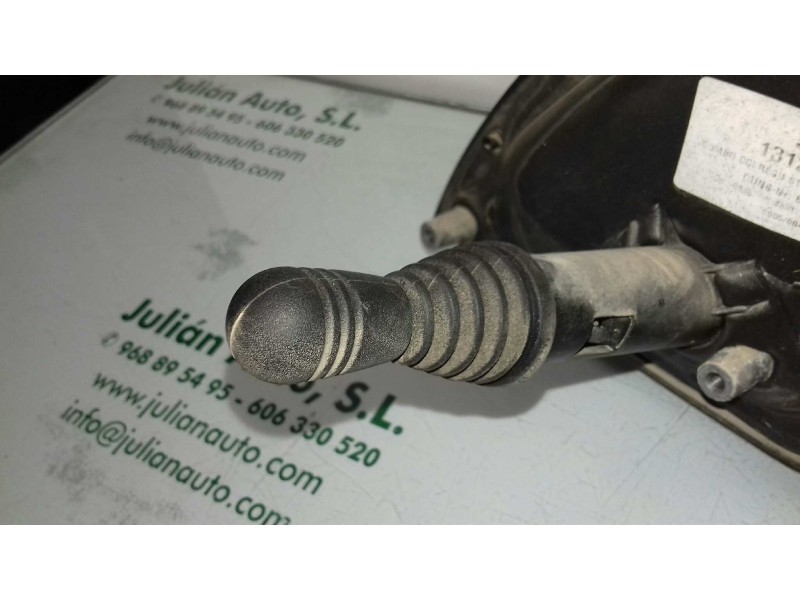 Recambio de retrovisor derecho para opel combo (corsa c) familiar referencia OEM IAM 13125884  MANUAL