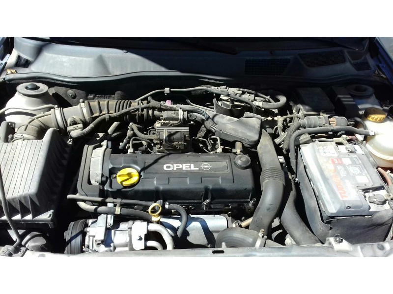 opel astra g berlina del año 2003