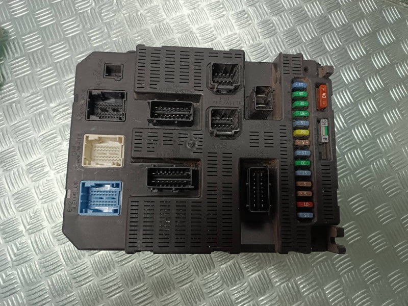 Recambio de centralita motor uce para peugeot 207 sport referencia OEM IAM 0281012465 9653958980 KIT - BOSCH