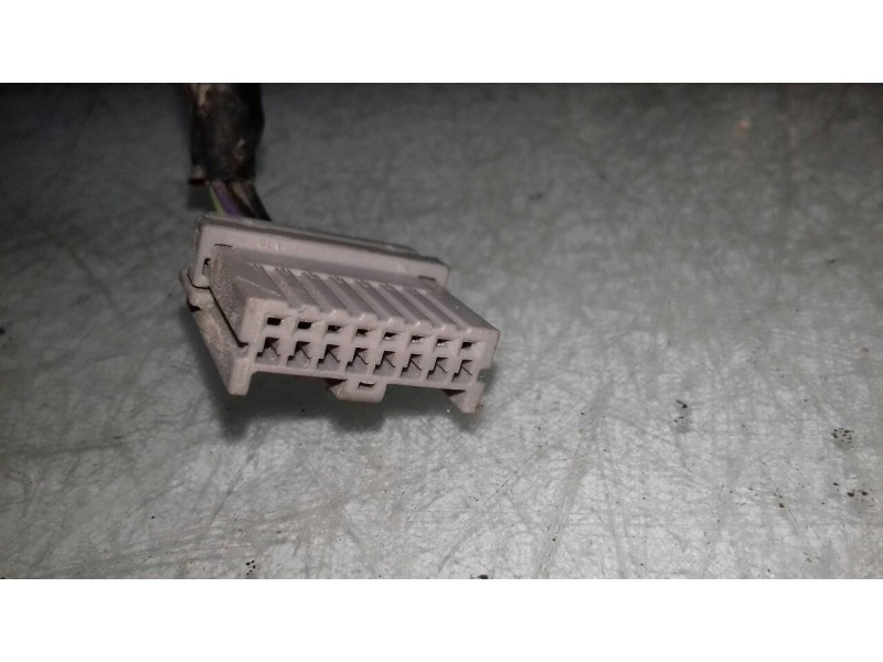 Recambio de retrovisor derecho para nissan primera berlina (p12) 1.8 16v cat referencia OEM IAM 014180  ELECTRICO