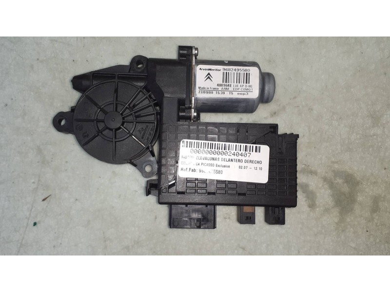 Recambio de motor elevalunas delantero derecho para citroen c4 picasso exclusive referencia OEM IAM 9682495580  