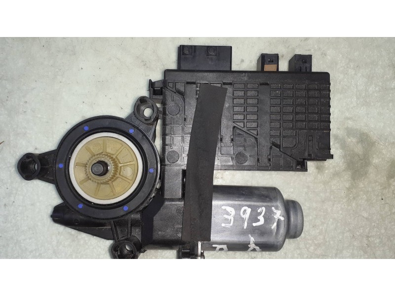 Recambio de motor elevalunas delantero derecho para citroen c4 picasso exclusive referencia OEM IAM 9682495580  