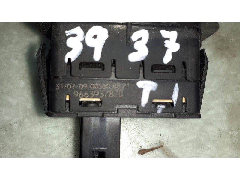 Recambio de mando elevalunas trasero izquierdo para citroen c4 picasso exclusive referencia OEM IAM 96639378ZD  