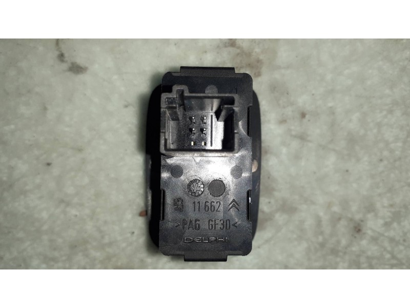 Recambio de mando elevalunas trasero izquierdo para citroen c4 picasso exclusive referencia OEM IAM 96639378ZD  