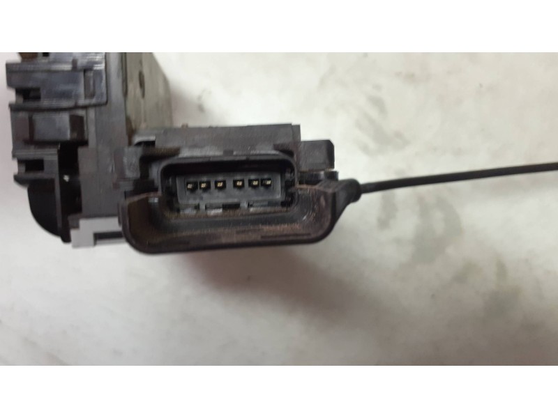 Recambio de cerradura puerta trasera derecha para citroen c4 picasso exclusive referencia OEM IAM 24099158  24097816