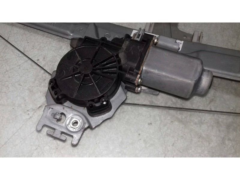 Recambio de elevalunas delantero derecho para peugeot 207 sport referencia OEM IAM ARM119855AVD 9681182280S 400912C