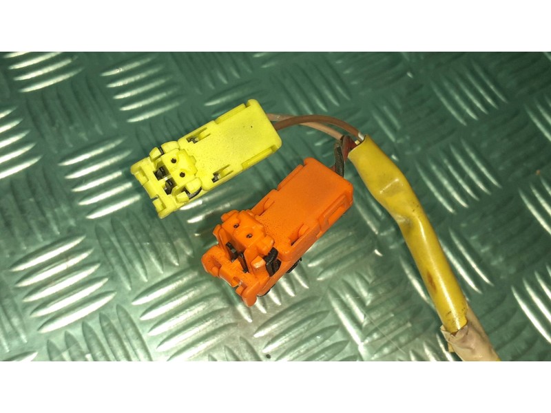 Recambio de anillo airbag para mazda 6 berlina (gg) 1.8 active (4-ptas.) referencia OEM IAM Z70Q331035  