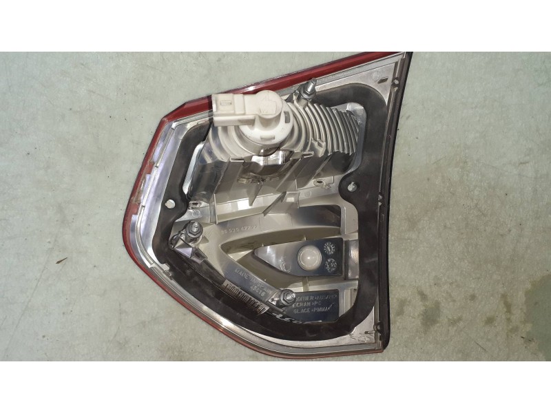 Recambio de piloto trasero izquierdo interior para citroen c4 picasso exclusive referencia OEM IAM 9653547777  0283302123