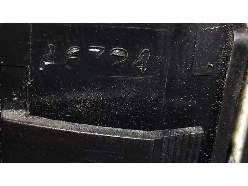 Recambio de mando elevalunas delantero izquierdo para peugeot partner (s2) totem referencia OEM IAM A6724 5 PINES NEGRO