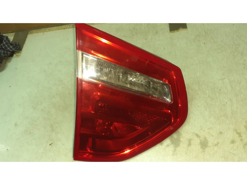 Recambio de piloto trasero izquierdo interior para citroen c4 picasso exclusive referencia OEM IAM 9653547777  0283302123