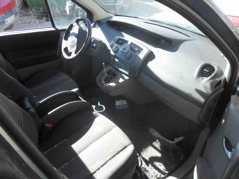 renault scenic ii del año 2005