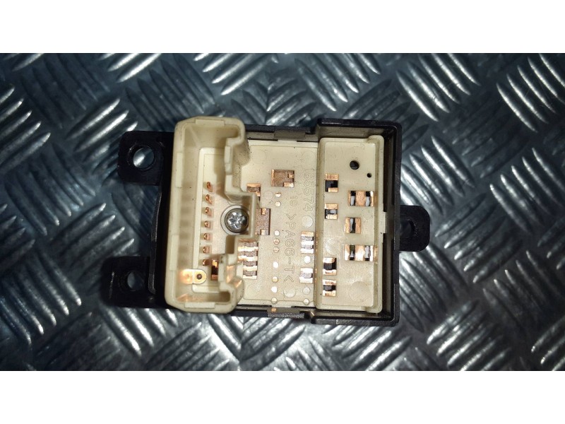 Recambio de mando retrovisor para mazda 6 berlina (gg) 1.8 active (4-ptas.) referencia OEM IAM 183608  