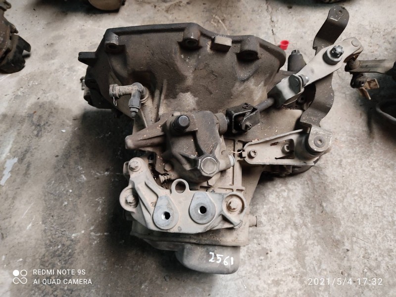 Recambio de caja cambios para opel corsa c club referencia OEM IAM R90  