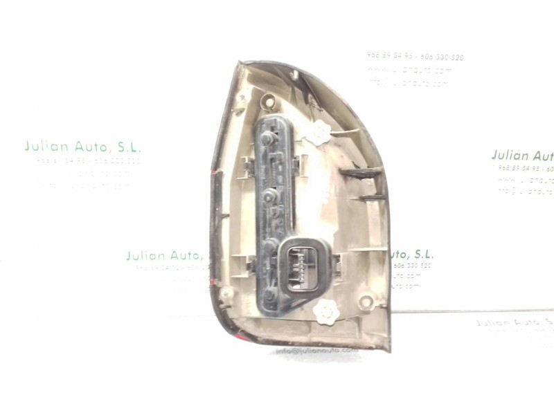 Recambio de piloto trasero derecho para opel zafira a comfort referencia OEM IAM 62281  YORKA