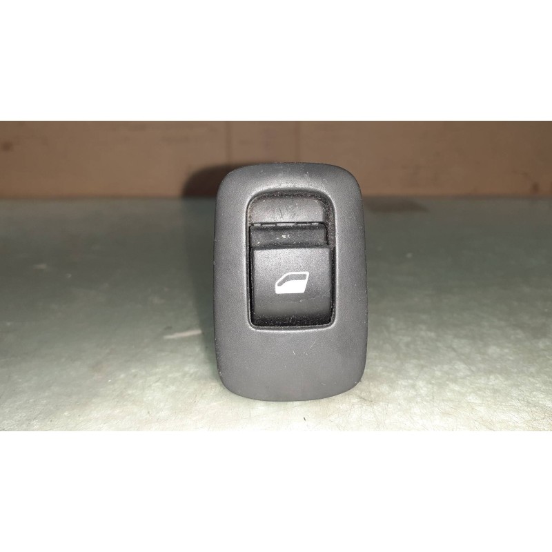 Recambio de mando elevalunas trasero derecho para citroen c4 picasso exclusive referencia OEM IAM 96639378ZD  4 PINES