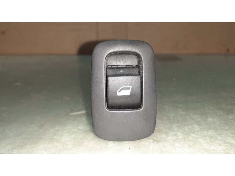 Recambio de mando elevalunas trasero derecho para citroen c4 picasso exclusive referencia OEM IAM 96639378ZD  4 PINES