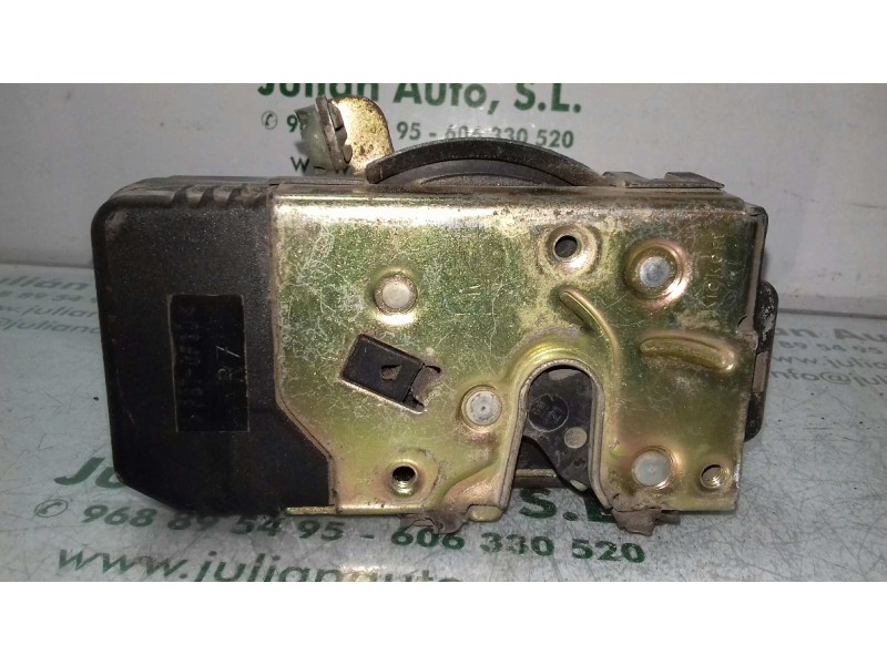 Recambio de cerradura puerta delantera derecha para opel zafira a comfort referencia OEM IAM 90561154  3 PINES