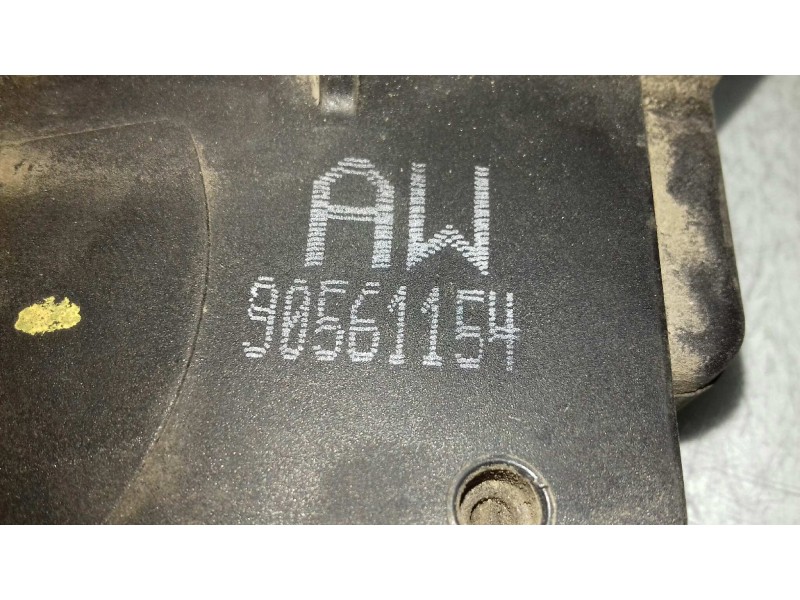 Recambio de cerradura puerta delantera derecha para opel zafira a comfort referencia OEM IAM 90561154  3 PINES