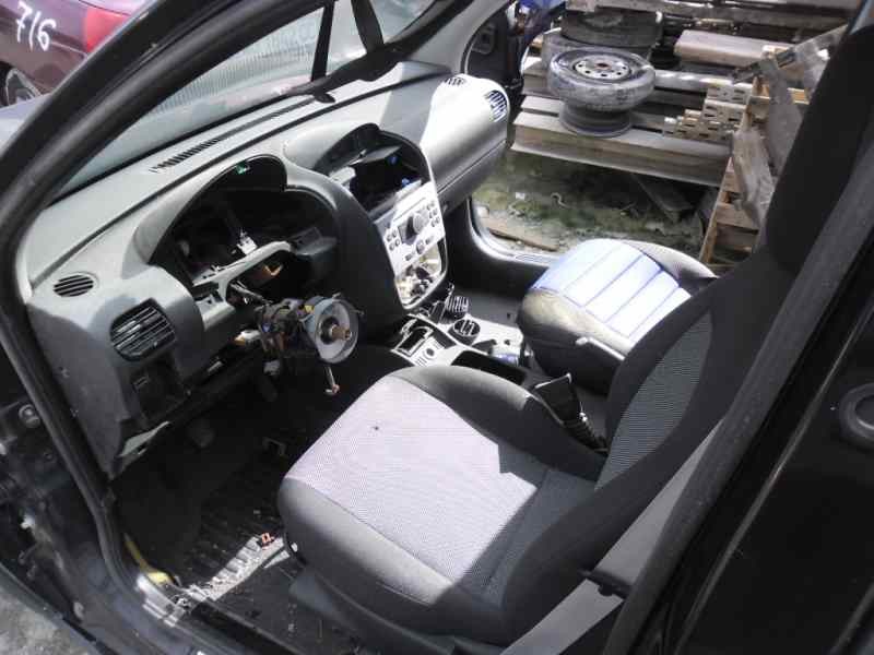 opel corsa c del año 2006