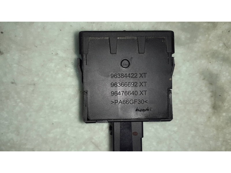 Recambio de interruptor para citroen c4 picasso exclusive referencia OEM IAM 96384422XT  REGULADOR ALTURA LUCES