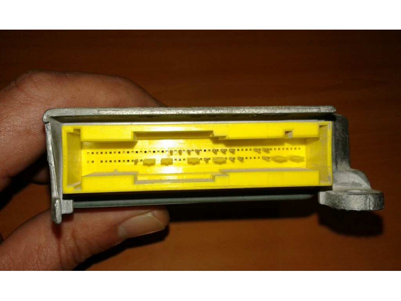 Recambio de centralita airbag para skoda octavia berlina (1u2) alap modell referencia OEM IAM 1J0909603 5WK4163 