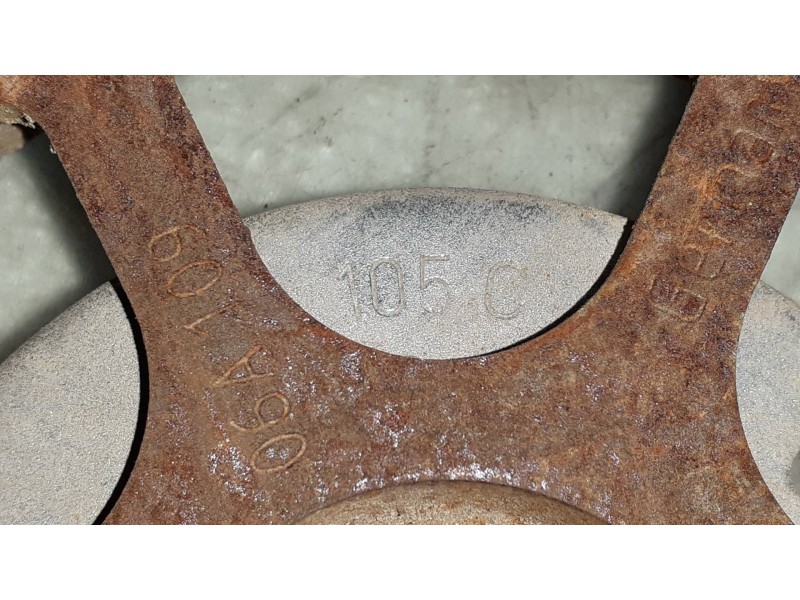 Recambio de polea arbol levas para skoda octavia berlina (1u2) 1.6 referencia OEM IAM 06A109  