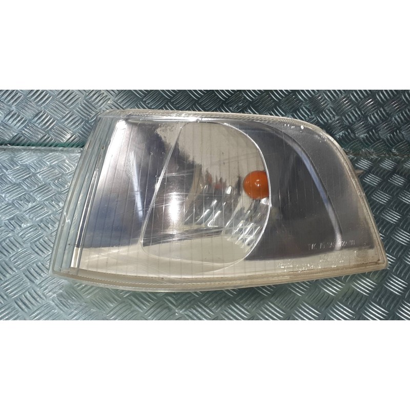 Recambio de piloto delantero derecho para volvo v40 familiar 1.9 d+ (85kw) referencia OEM IAM 30621831 30621833 154335