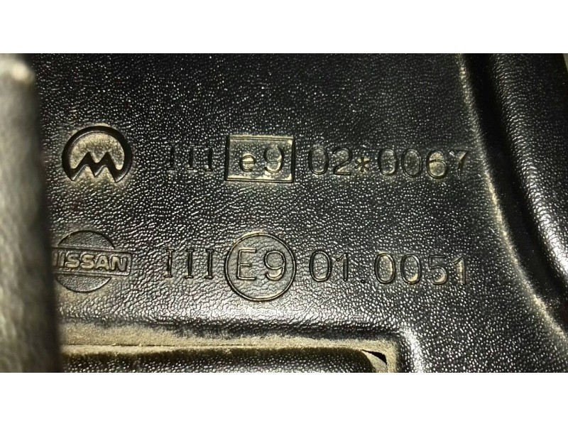 Recambio de retrovisor derecho para nissan serena (c23m) 2.0 diesel referencia OEM IAM 020067 010051 MANUAL Recambio de retrovisor derecho para nissan serena (c23m) 2.0 diesel referencia OEM IAM 020067 010051 MANUAL