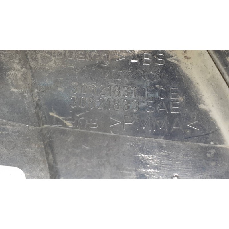 Recambio de piloto delantero derecho para volvo v40 familiar 1.9 d+ (85kw) referencia OEM IAM 30621831 30621833 154335