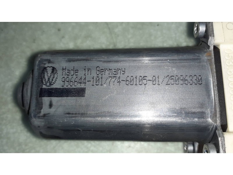 Recambio de motor elevalunas trasero derecho para volkswagen touran (1t1) advance referencia OEM IAM 961770335 1K0959704J SIEMEN
