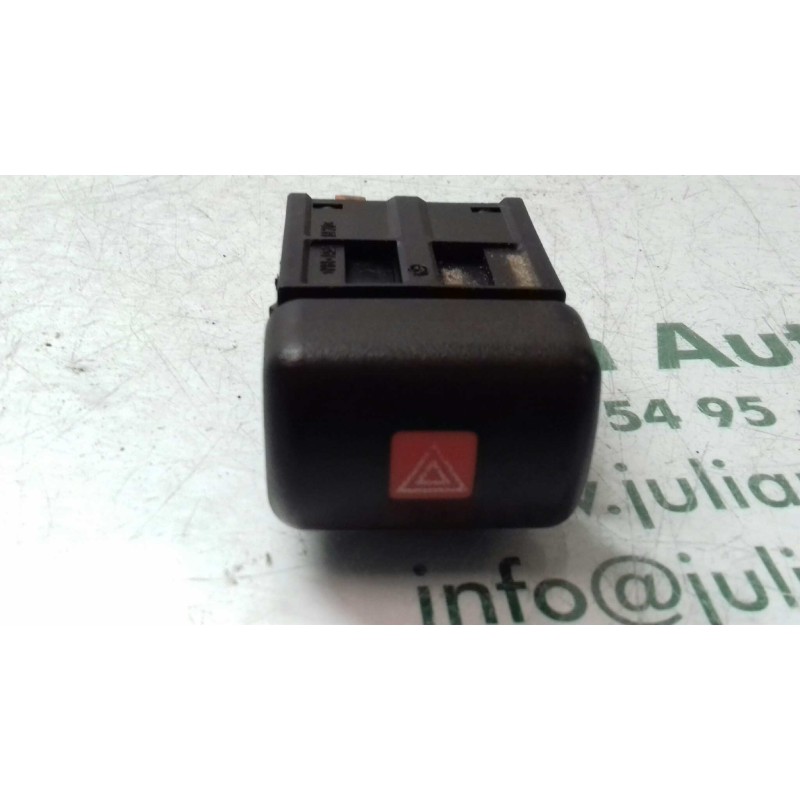 Recambio de warning para opel zafira a comfort referencia OEM IAM 90589897 09104489 2 + 1 + 1 PINES