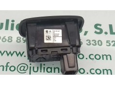 Recambio de mando elevalunas trasero izquierdo para citroen c3 1.1 audace referencia OEM IAM 98012514XT 529076433 28327528 2