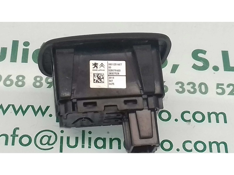 Recambio de mando elevalunas trasero izquierdo para citroen c3 1.1 audace referencia OEM IAM 98012514XT 529076433 28327528