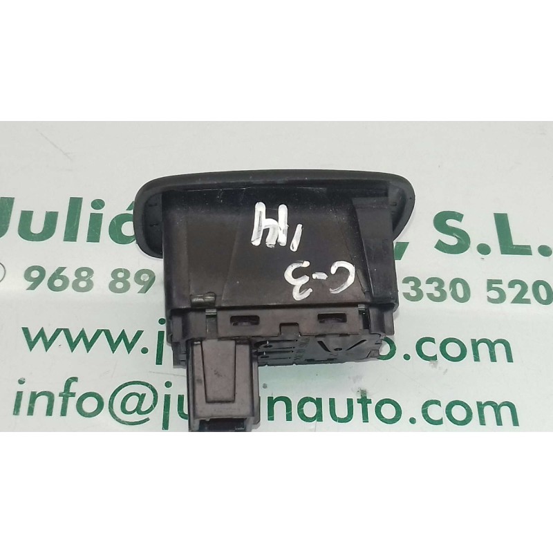 Recambio de mando elevalunas trasero izquierdo para citroen c3 1.1 audace referencia OEM IAM 98012514XT 529076433 28327528