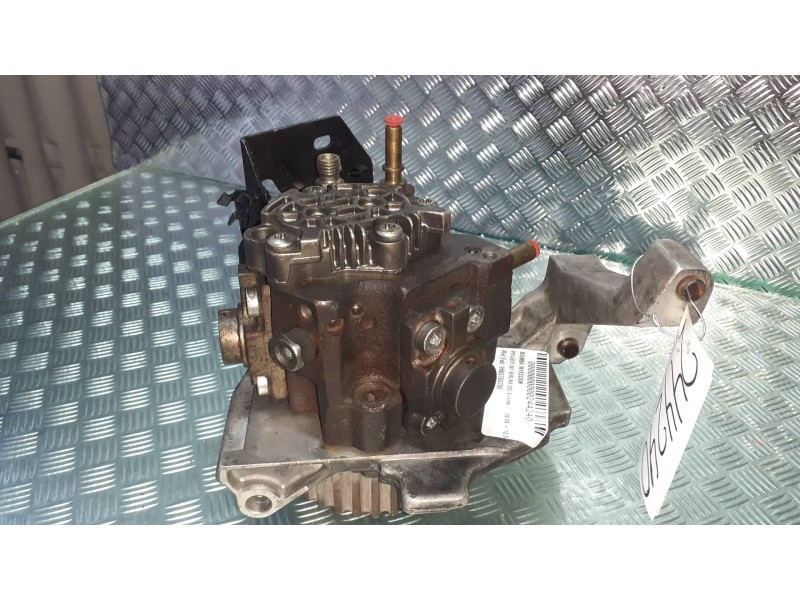Recambio de bomba inyeccion para peugeot 307 berlina (s2) x-line referencia OEM IAM 9683703780  9654959880