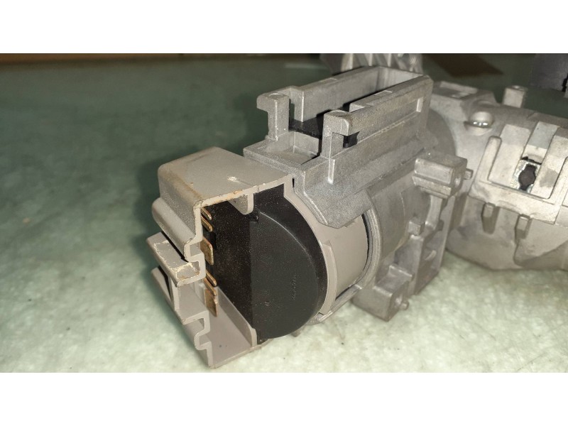 Recambio de conmutador de arranque para ford fiesta (cb1) titanium referencia OEM IAM 9V213F880EB  