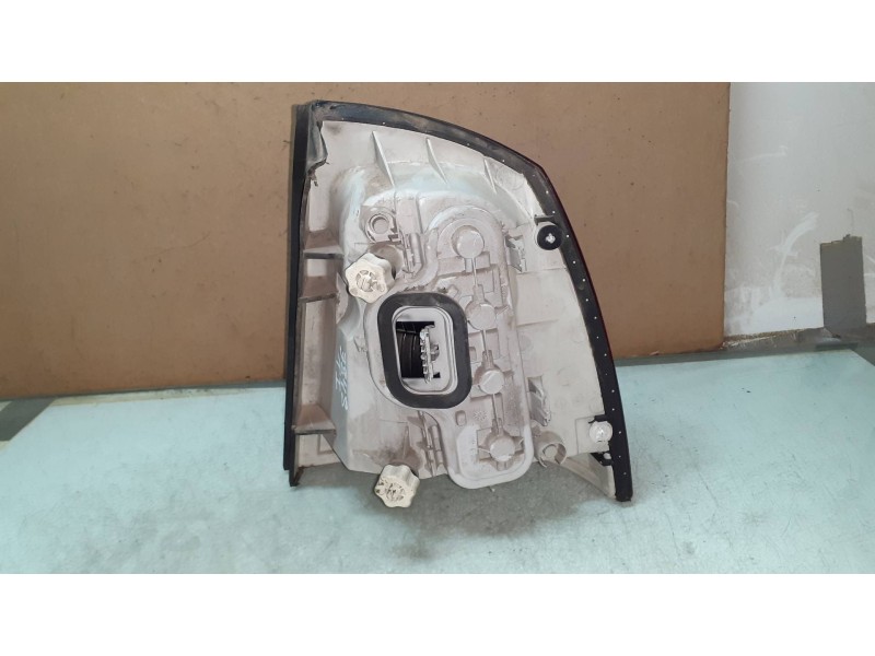 Recambio de piloto trasero izquierdo para opel astra g berlina club referencia OEM IAM 29059010 62224 