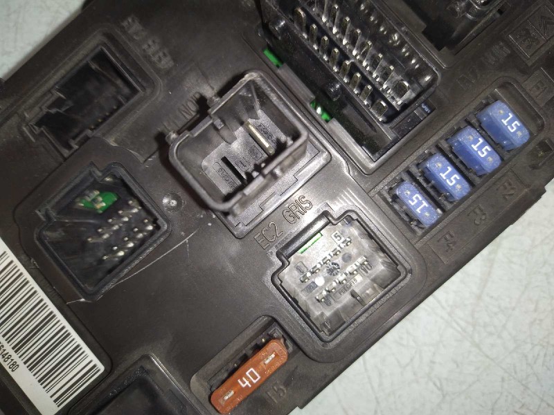 Recambio de caja reles / fusibles para peugeot 407 sw sport referencia OEM IAM 9656148180 BSC A04 00 