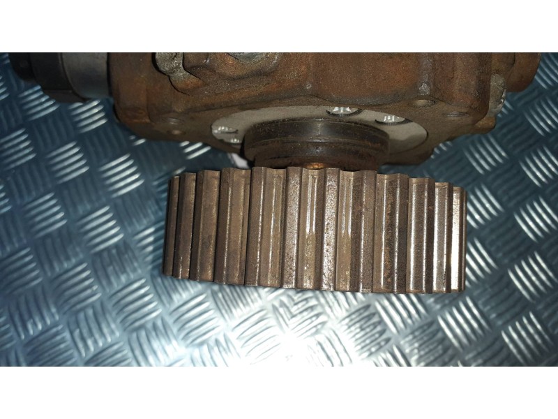 Recambio de bomba inyeccion para citroen c3 1.4 hdi sx plus referencia OEM IAM 9683703780  0445010102